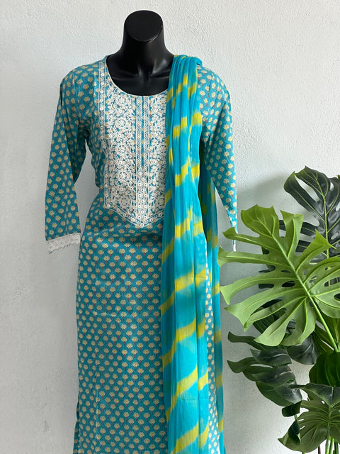 Neck emb printed cotton suit set