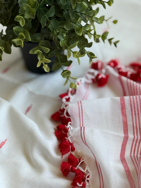 Bhutta weaving mul cotton saree with blouse