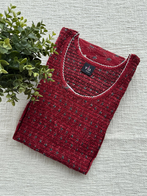 L size Smocking poly Viscose  Nighty