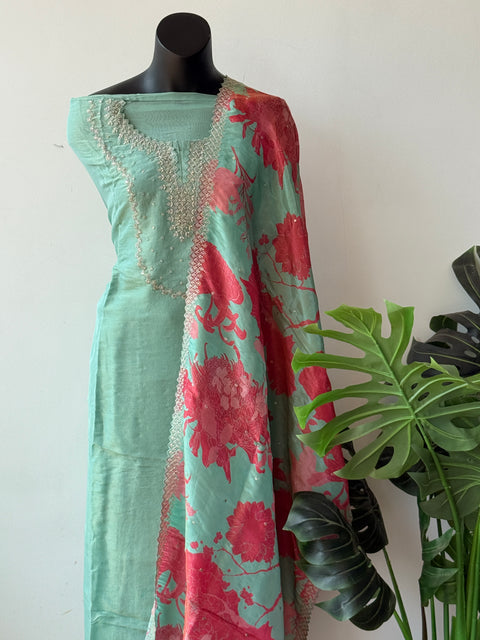 Neck emb tissue silk suit material