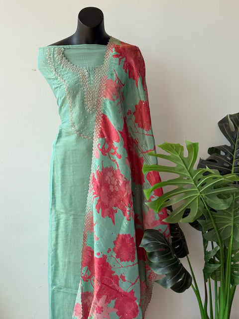 Neck emb tissue silk suit material