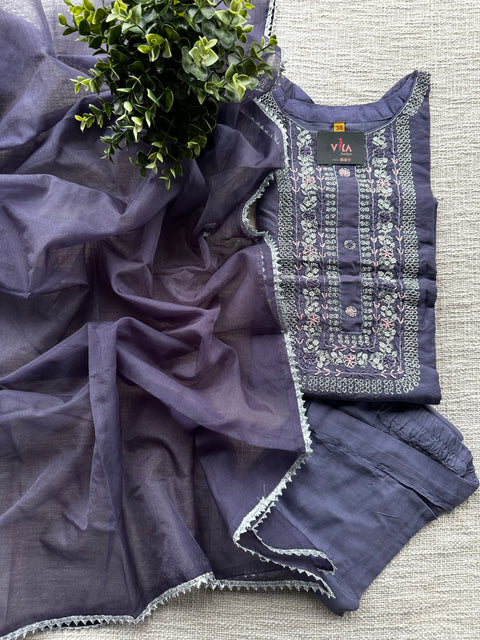 Neck emb dola silk ready suit set