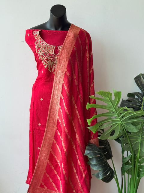 Neck emb russian silk suit material
