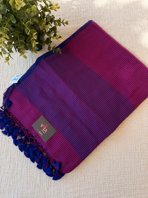 Small checked mul cotton saree