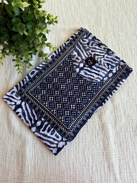 XL size Batik printed cotton nighty