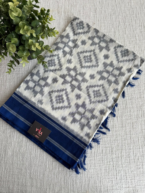 Telia Ikat cotton dupatta