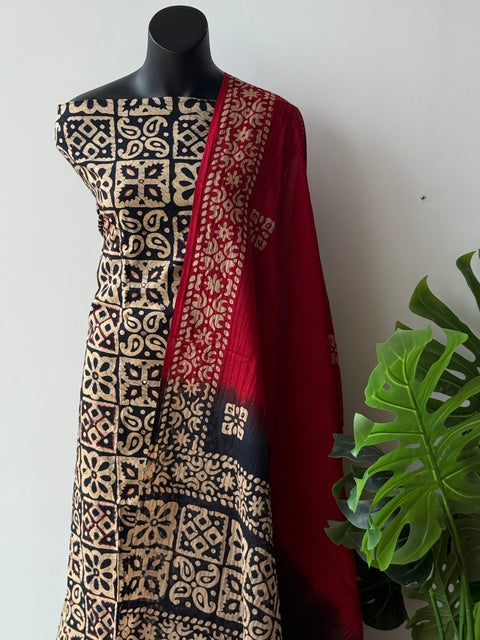 Batik printed cotton suit set