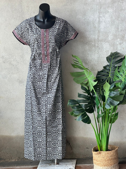 Printed cotton nighty