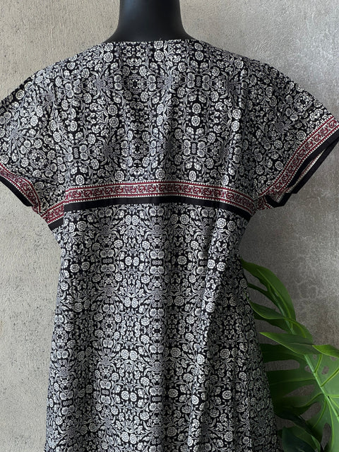 Printed cotton nighty