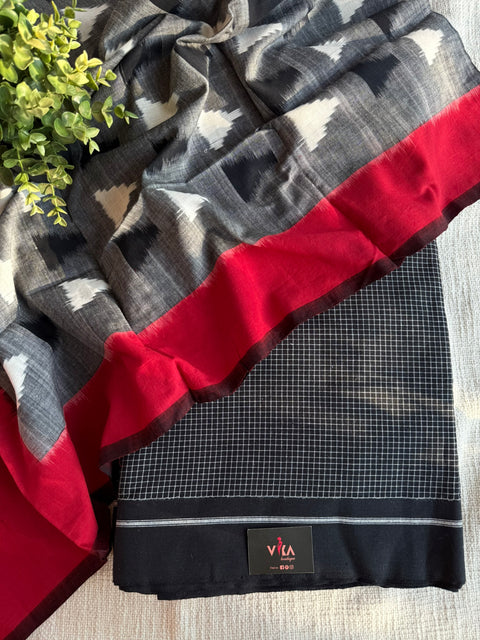 Handloom cotton set with ikat dupatta