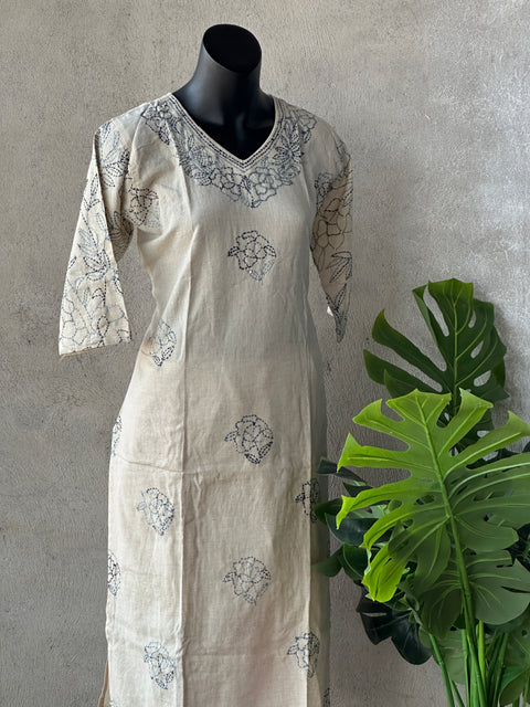 Hand embroidery soft cotton kurti pant