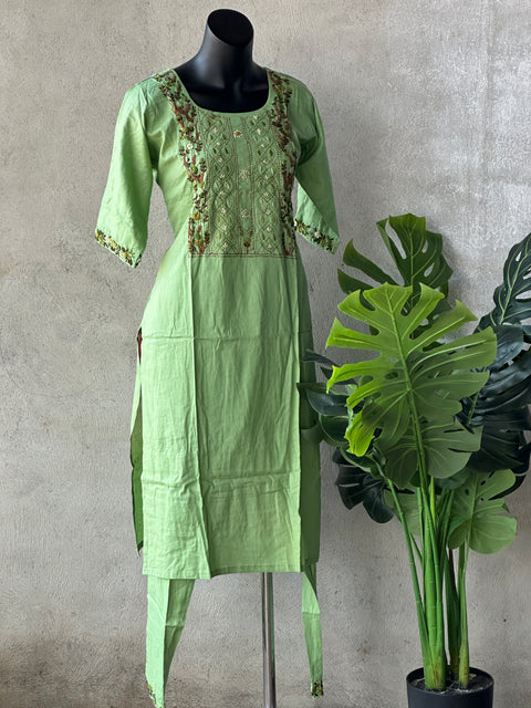 Hand embroidery soft cotton kurti pant