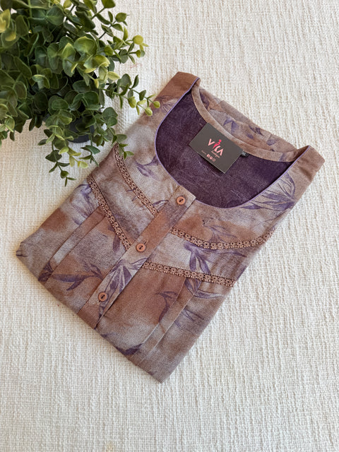 XL size printed Alpine nighty