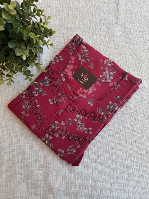 XXL size printed Alpine nighty