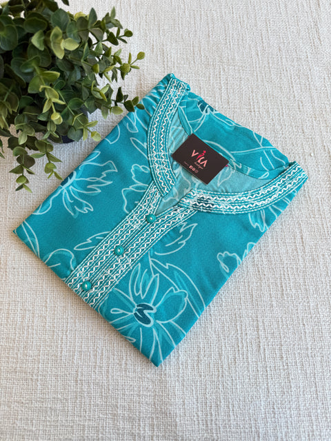 XL size printed Alpine nighty
