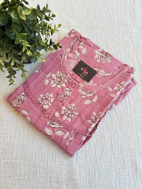 XL size printed Alpine nighty