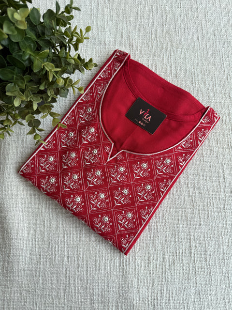 L size Embroidery Alpine nighty