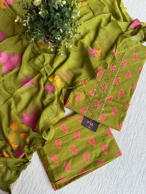 Printed cotton suit material