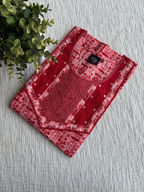 M size slim fit printed cotton nighty