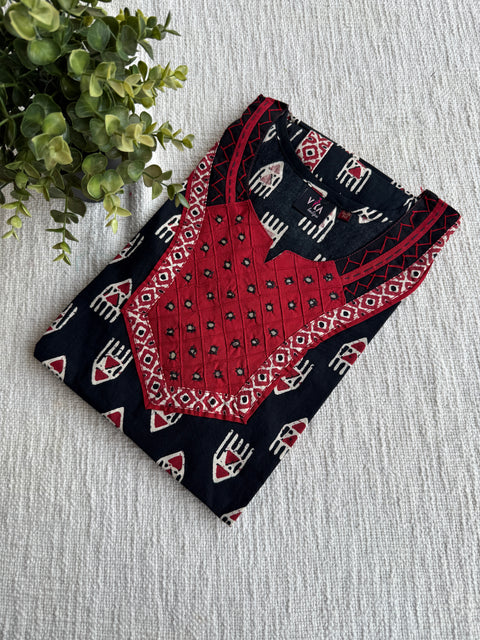 M size slim fit printed cotton nighty