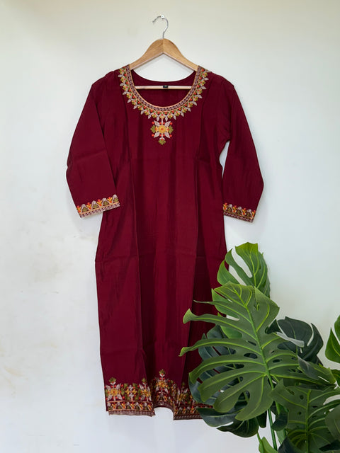 Thread emb Roman silk kurti