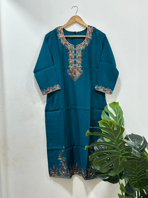 Thread emb Roman silk kurti