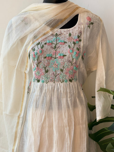 French knot mul chanderi emb suit set