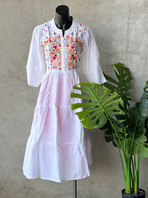 White Hand embroidery cotton gown