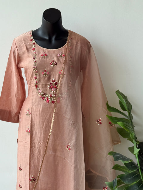 Neck emb muslin kurta pant set
