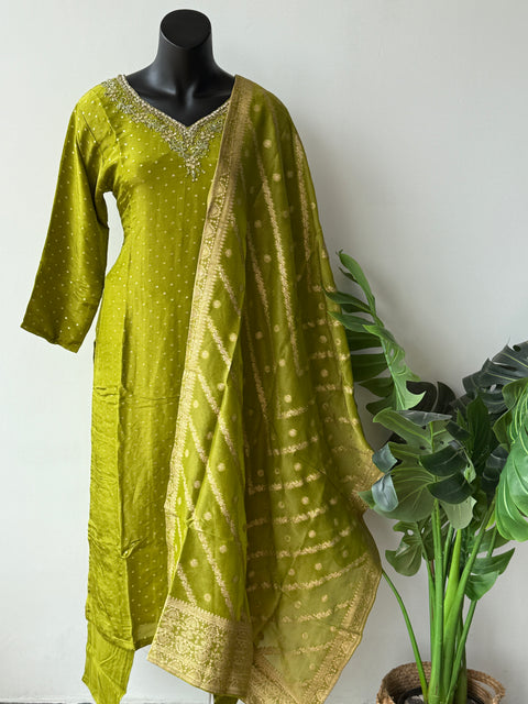 Banaras Tissue kurta pant set