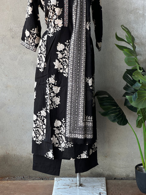 Printed mul cotton saree