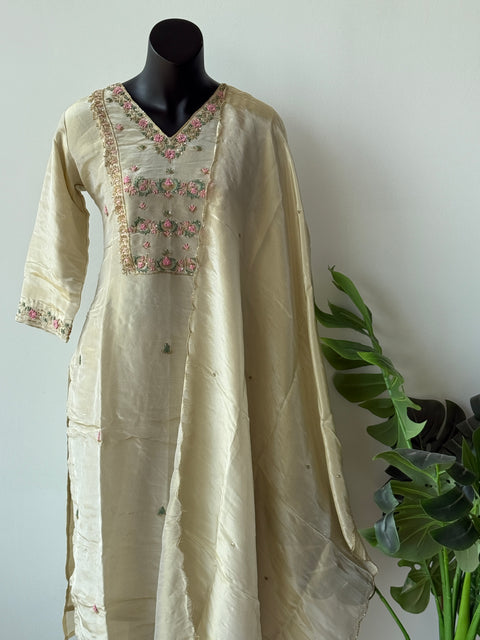Banaras Tissue kurta pant set