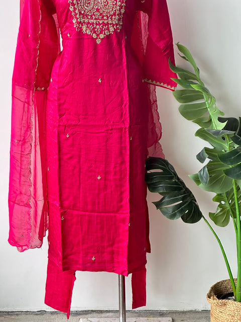 Neck work Pink muslin kurta pant set