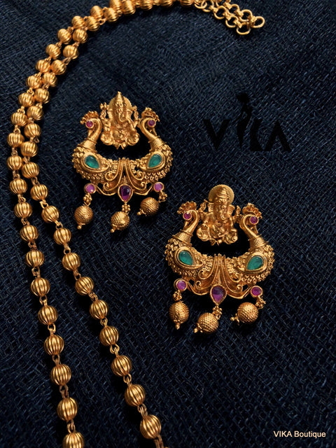 Golden Matte Finish neck pendant