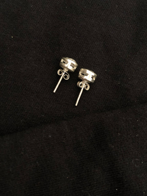 925 silver single stone stud -silver